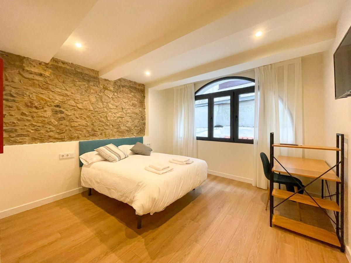 San Isidoro Coliving Hotel Oviedo Ngoại thất bức ảnh