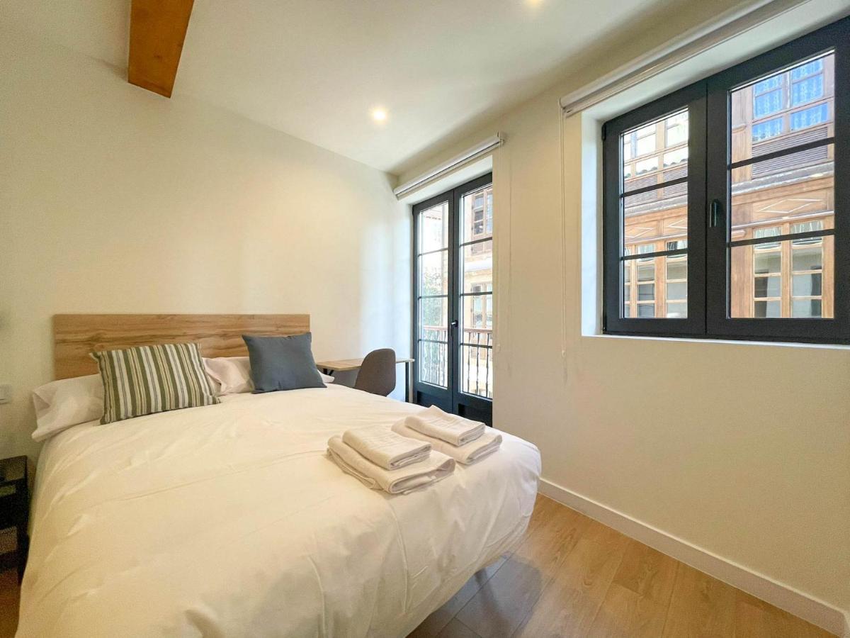 San Isidoro Coliving Hotel Oviedo Ngoại thất bức ảnh